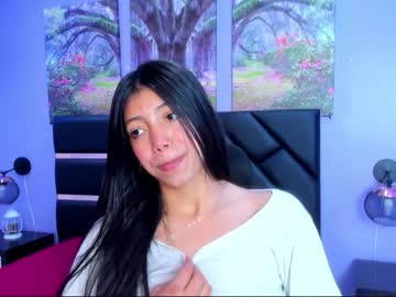 Kimberlyvillalobos Chaturbate stream image from September 19, 2025