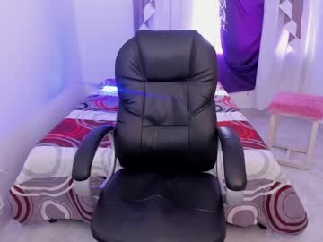 Naomi_Dool Chaturbate stream image from September 19, 2025