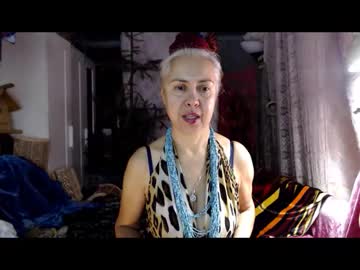 Tanganiika Chaturbate stream image from September 19, 2025
