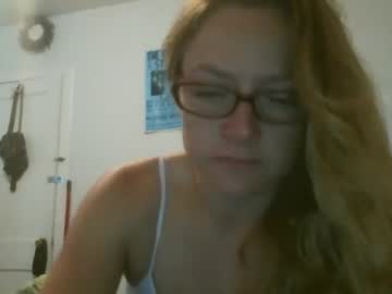 Throatbabi34 Chaturbate stream image from September 19, 2025