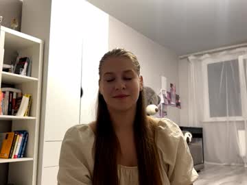 Marjoriefamulare Chaturbate stream image from September 19, 2025