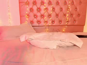 Penny_Brownn Chaturbate stream image from September 19, 2025