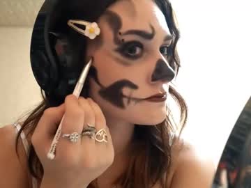 Lalapujols Chaturbate stream image from September 19, 2025