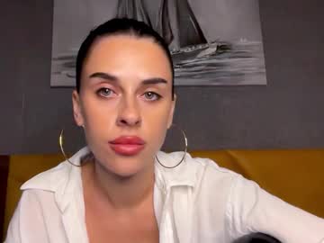 Tatianawwww Chaturbate stream image from September 19, 2025