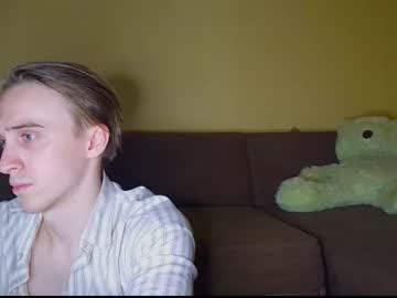 Datalian Chaturbate stream image from September 19, 2025