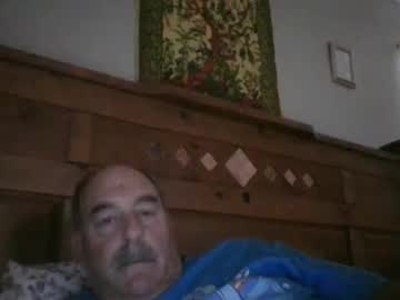 Wtng4u Chaturbate stream image from September 19, 2025
