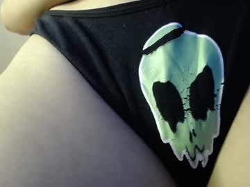 Alina_Grey2 Chaturbate stream image from September 19, 2025