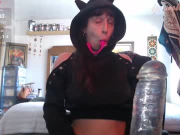 Avellanahaze Chaturbate stream image from September 19, 2025