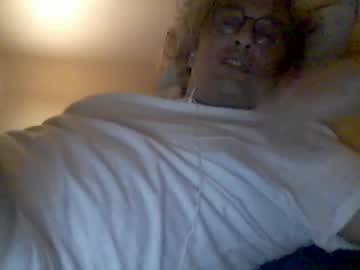 Senzapensare Chaturbate stream image from September 19, 2025