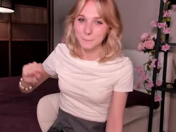 Sheridanpotulski Chaturbate stream image from September 19, 2025
