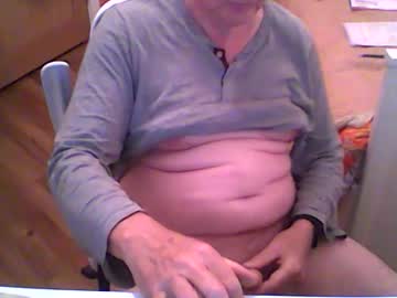Upton72 Chaturbate stream image from September 19, 2025