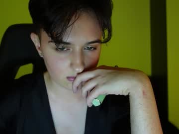 Aresnoir Chaturbate stream image from September 19, 2025