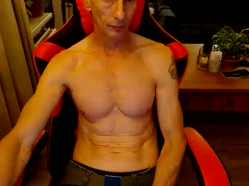 Chavavrianoldbructerian Chaturbate stream image from September 19, 2025