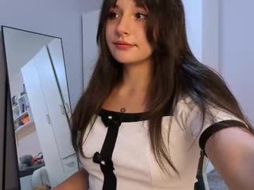 Lisa_Mzemta Chaturbate stream image from September 19, 2025
