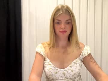 Sweet_Sinn_ Chaturbate stream image from September 19, 2025