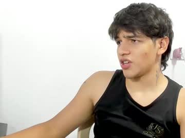 Leonsexy18 Chaturbate stream image from September 19, 2025