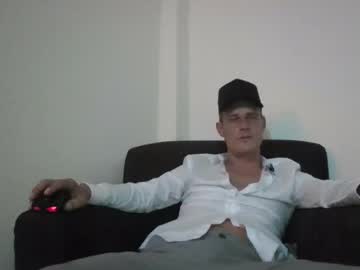 Mariomillion Chaturbate stream image from September 19, 2025