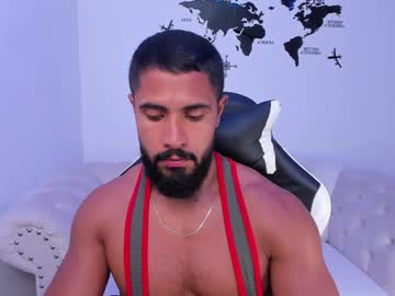 Santiago_Huntt Chaturbate stream image from September 19, 2025