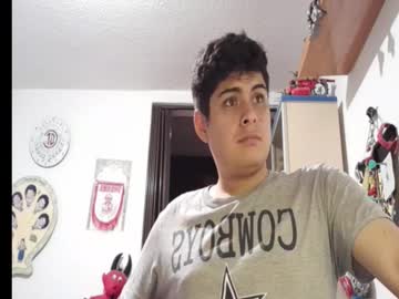 Sexyboyrogerz Chaturbate stream image from September 19, 2025