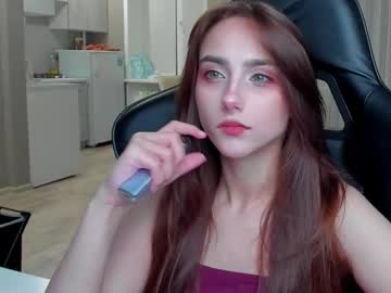 _Silverdream Chaturbate stream image from September 19, 2025