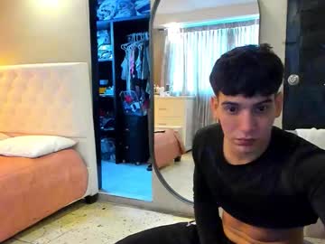 Xbodyonfirex Chaturbate stream image from September 19, 2025