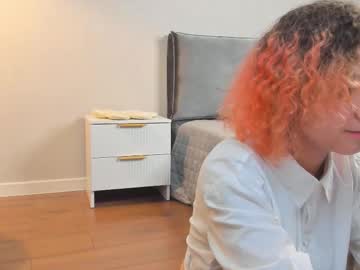 Deloisehighsmith Chaturbate stream image from September 19, 2025