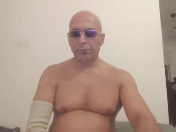 Ringo555555 Chaturbate stream image from September 19, 2025