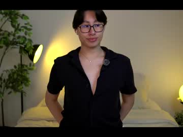 Louis_Zh Chaturbate stream image from September 20, 2025
