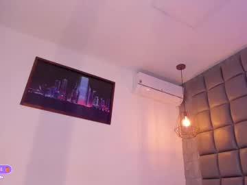 Mile_U Chaturbate stream image from September 20, 2025