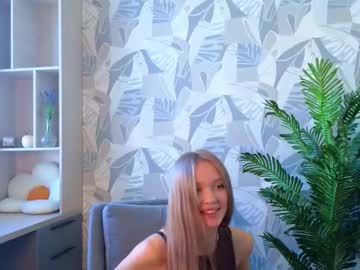 Olaromag Chaturbate stream image from September 20, 2025