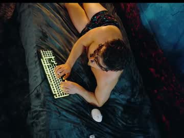 Wolfie_Solo Chaturbate stream image from September 20, 2025