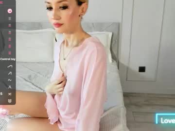 Amiwong Chaturbate stream image from September 20, 2025