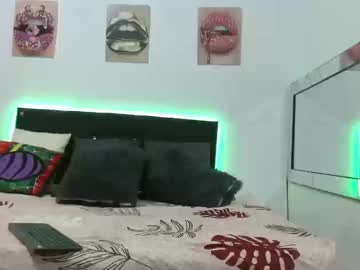 Leoniz_Pink Chaturbate stream image from September 20, 2025