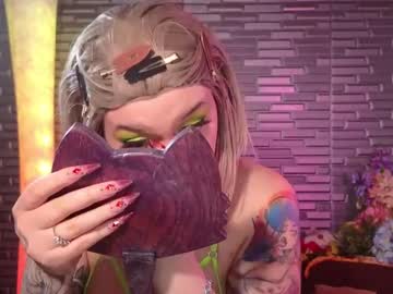 Miia_Zarate Chaturbate stream image from September 20, 2025