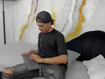 Thomark_ Chaturbate stream image from September 20, 2025
