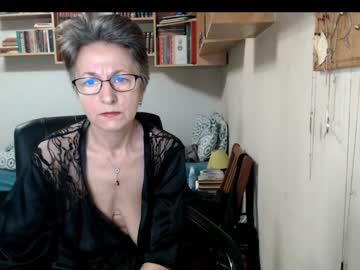 Maturekate Chaturbate stream image from September 20, 2025