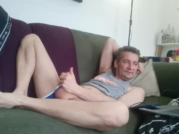 Alamada73 Chaturbate stream image from September 20, 2025