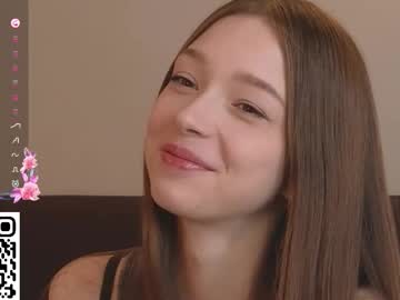 Cherrymira Chaturbate stream image from September 20, 2025