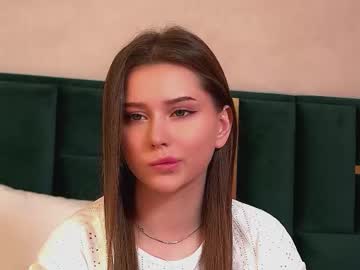 Dianabecker Chaturbate stream image from September 20, 2025