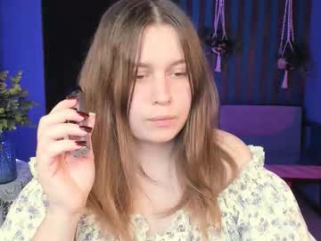 Fioramarmoris Chaturbate stream image from September 20, 2025