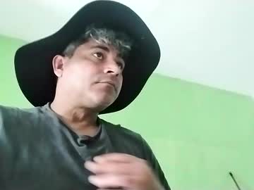 9vinhocamshow Chaturbate stream image from September 20, 2025