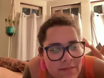 Lilorphantrannie Chaturbate stream image from September 20, 2025
