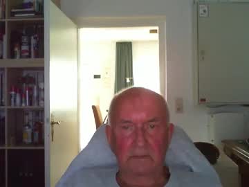 Ron70zig Chaturbate stream image from September 20, 2025
