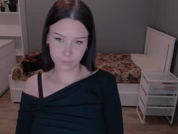 Annflowerla Chaturbate stream image from September 20, 2025