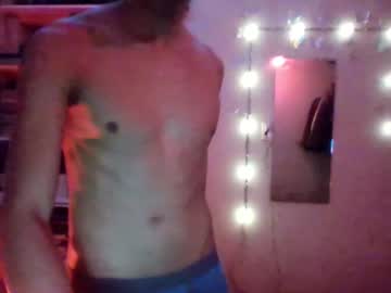 Bernard19cmcdmx Chaturbate stream image from September 20, 2025