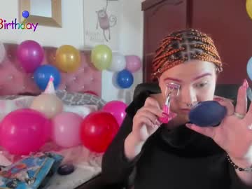 Celesteredds Chaturbate stream image from September 20, 2025