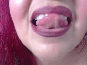 Roxettemature Chaturbate stream image from September 20, 2025