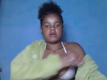 Luciana012 Chaturbate stream image from September 20, 2025