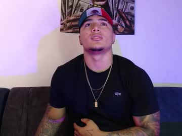 _Luxury_23 Chaturbate stream image from September 20, 2025