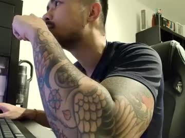Dixonhuang Chaturbate stream image from September 20, 2025